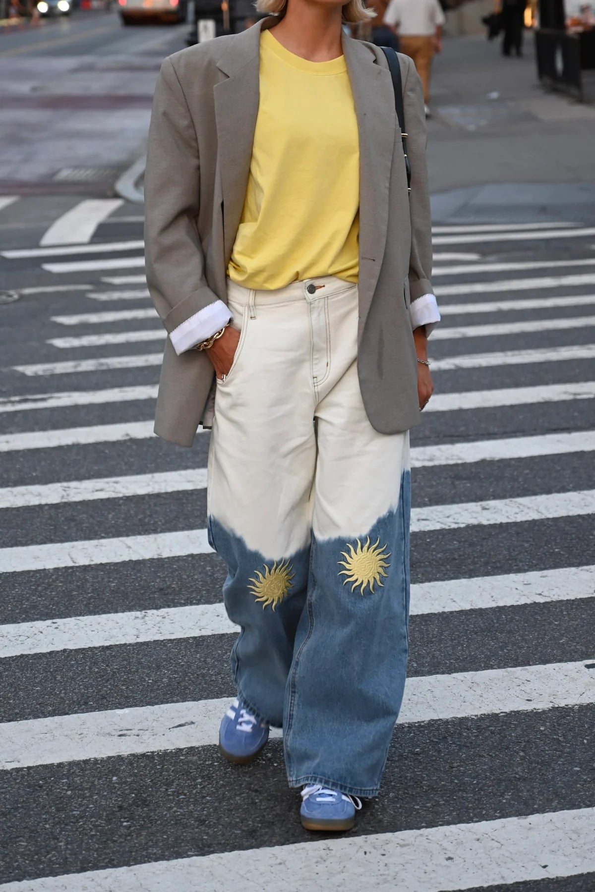 SOLANA EMBROIDERED JEANS