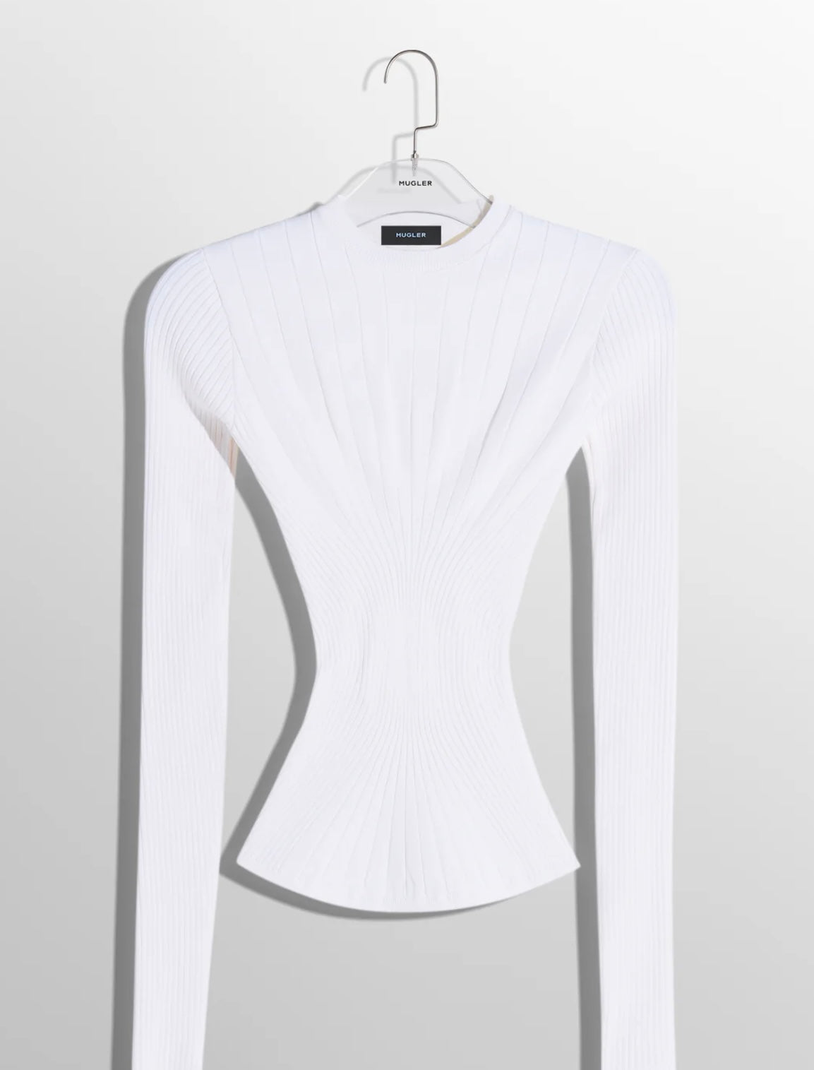 WHITE FITTED KNIT TOP