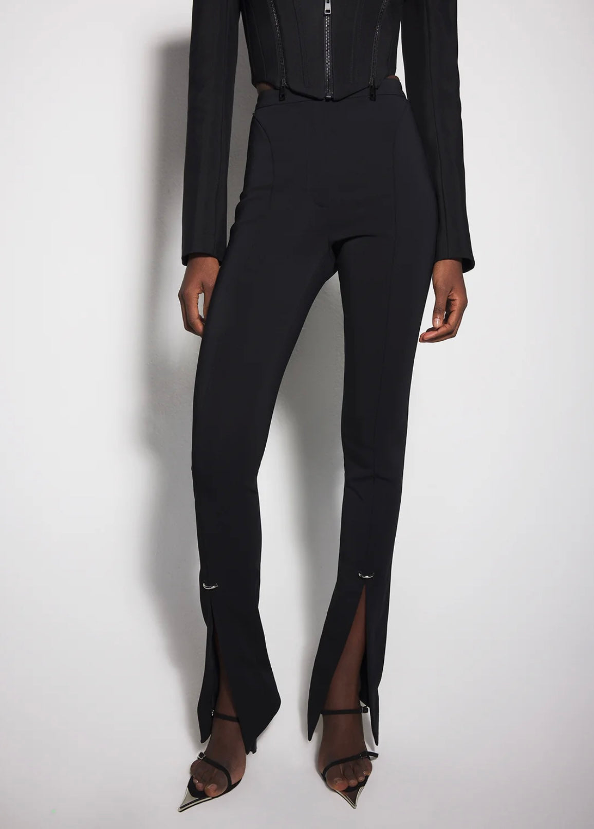BLACK PERCIED PANT