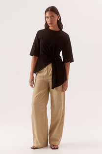 SOHVI TEE BLACK