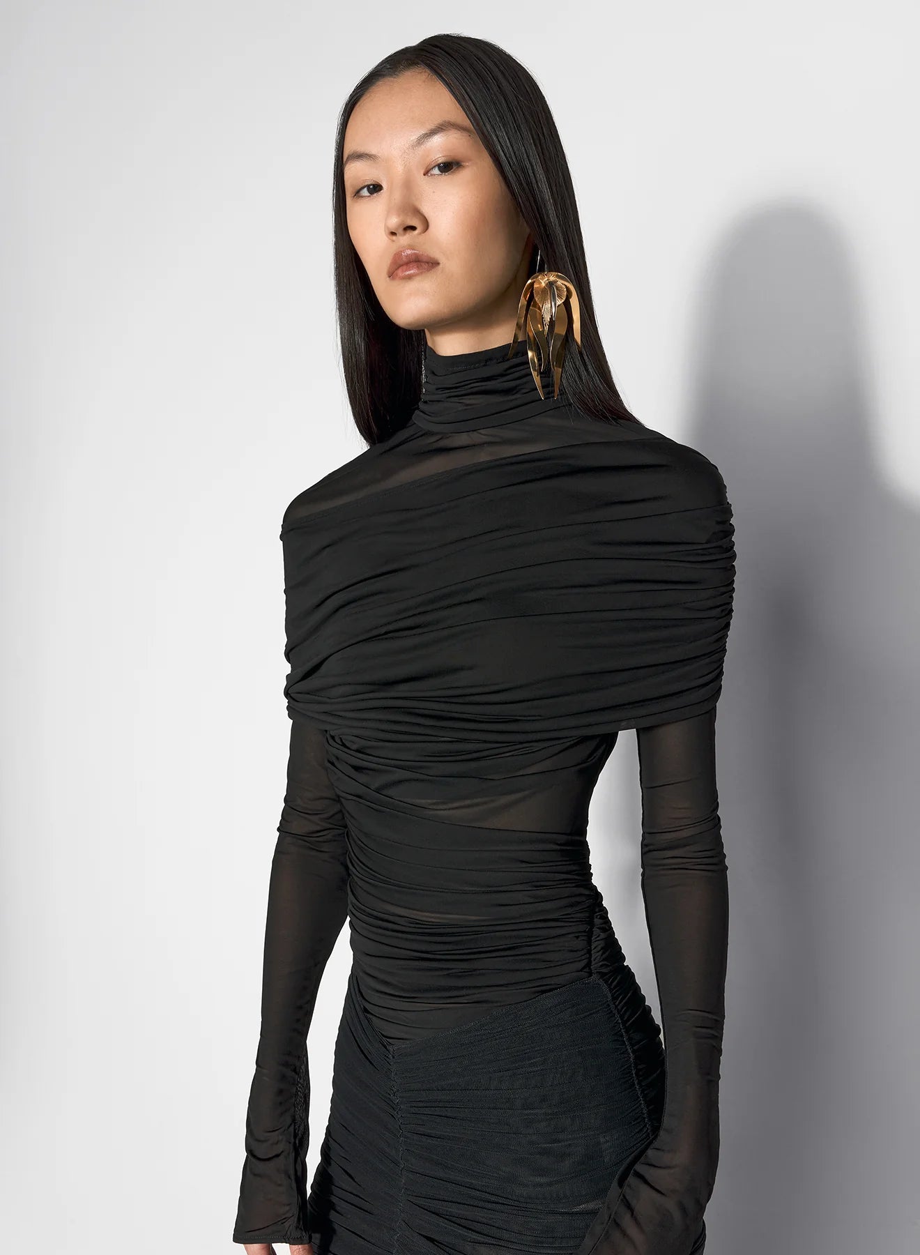VAMPIRE RUCHED TOP