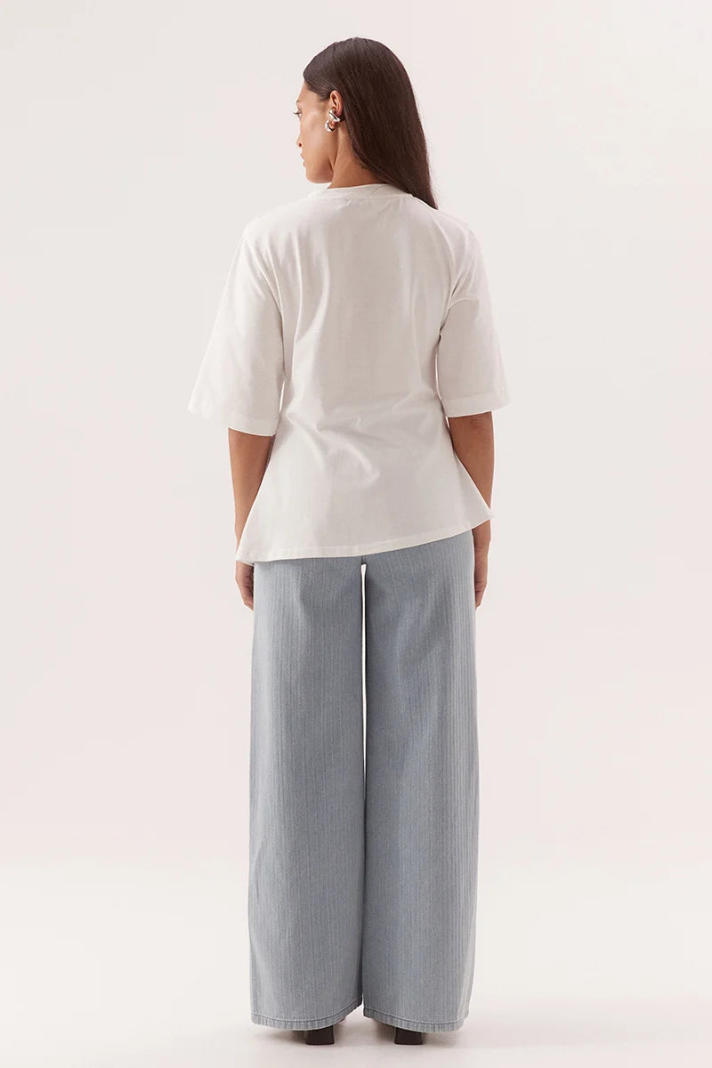SOHVI TEE CHALK