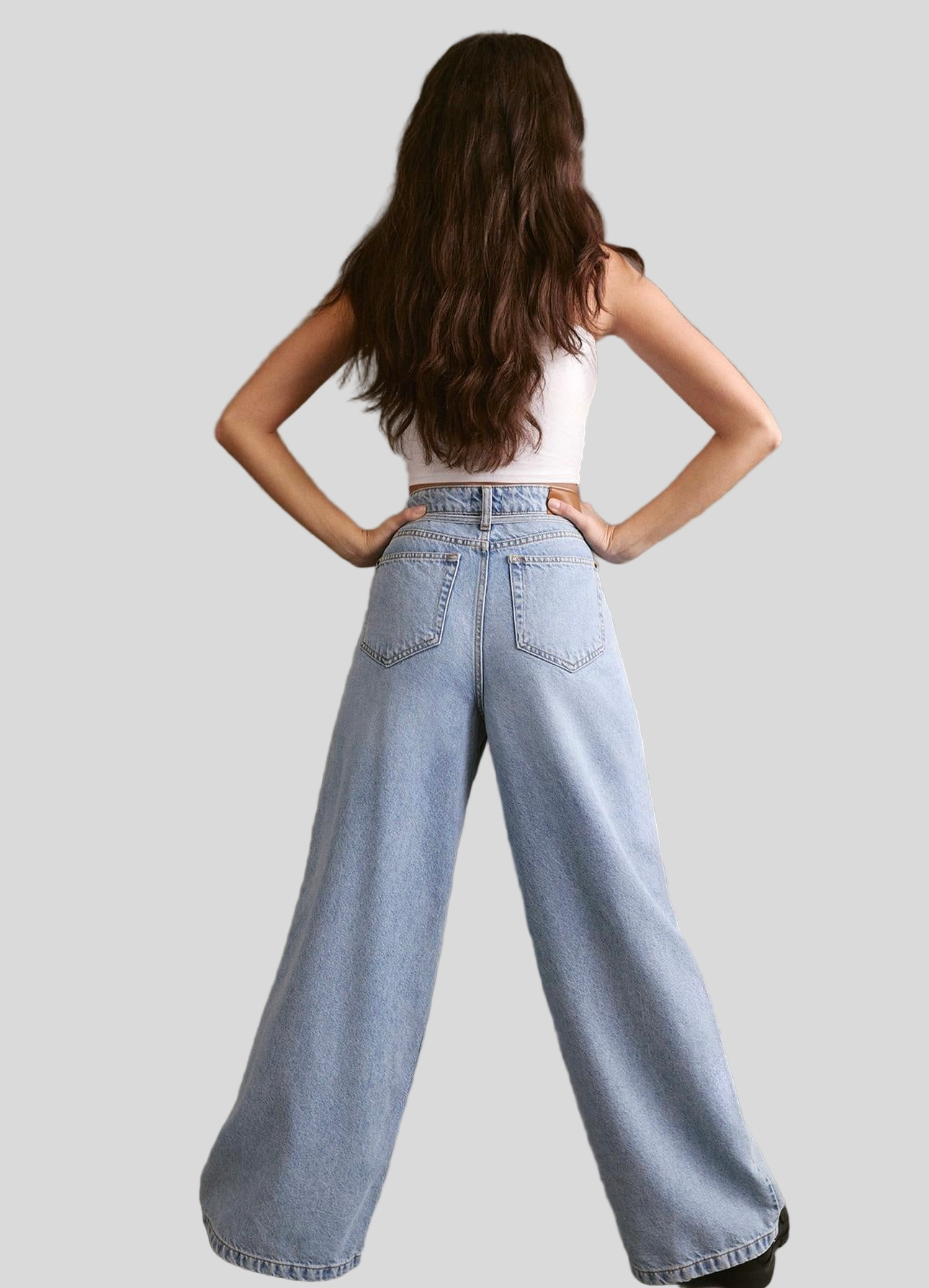 THE BELTED WIDE LEG JEANS