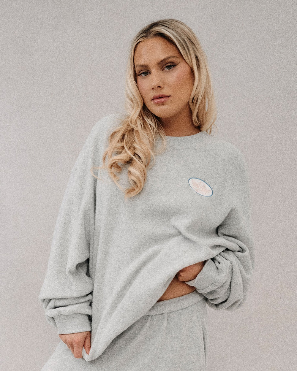 CHARMER KARA CREWNECK