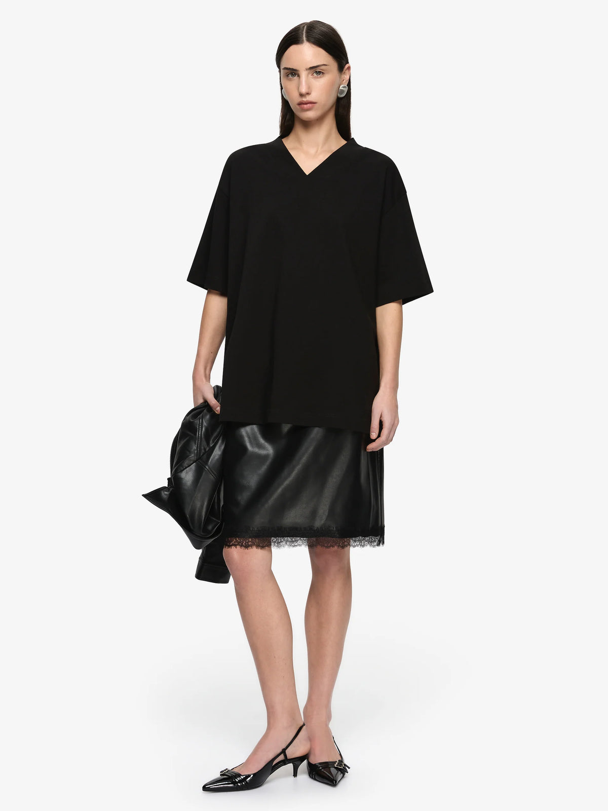 CALLA TEE BLACK