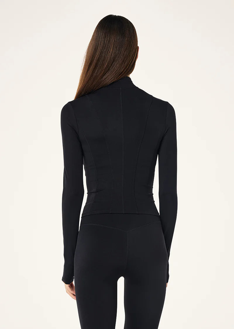 BLACK BREAKTHROUGH JACKET