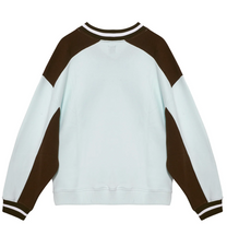 LASSO'D UP HAYLEY V-NECK