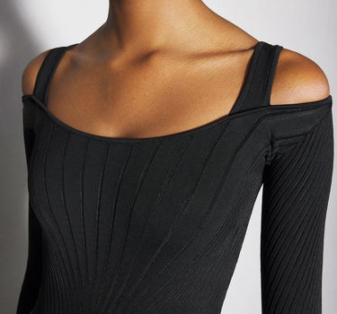 BLACK FITTED KNIT BODYSUIT