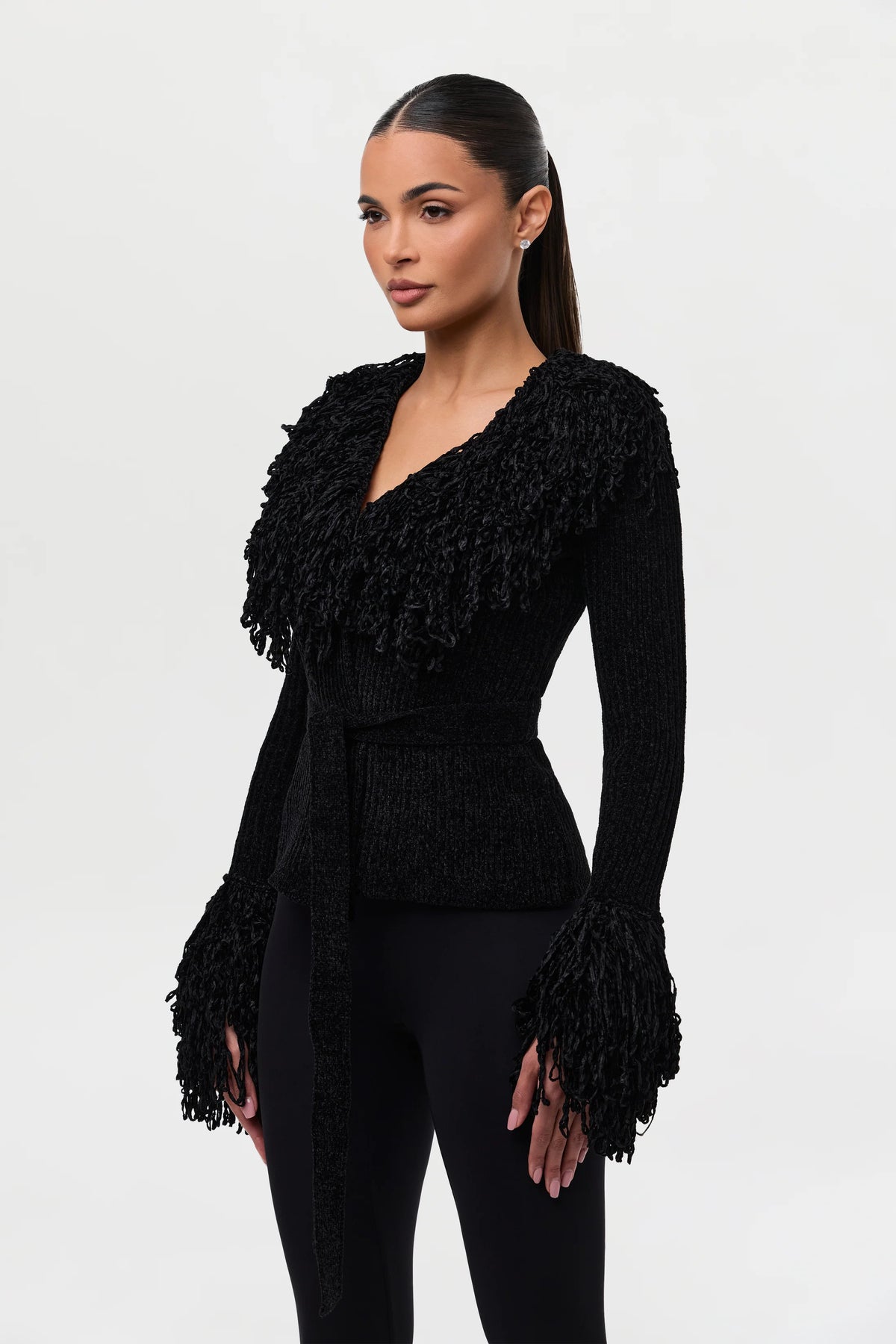 KNIT FRINGE V-NECK CARDIGAN