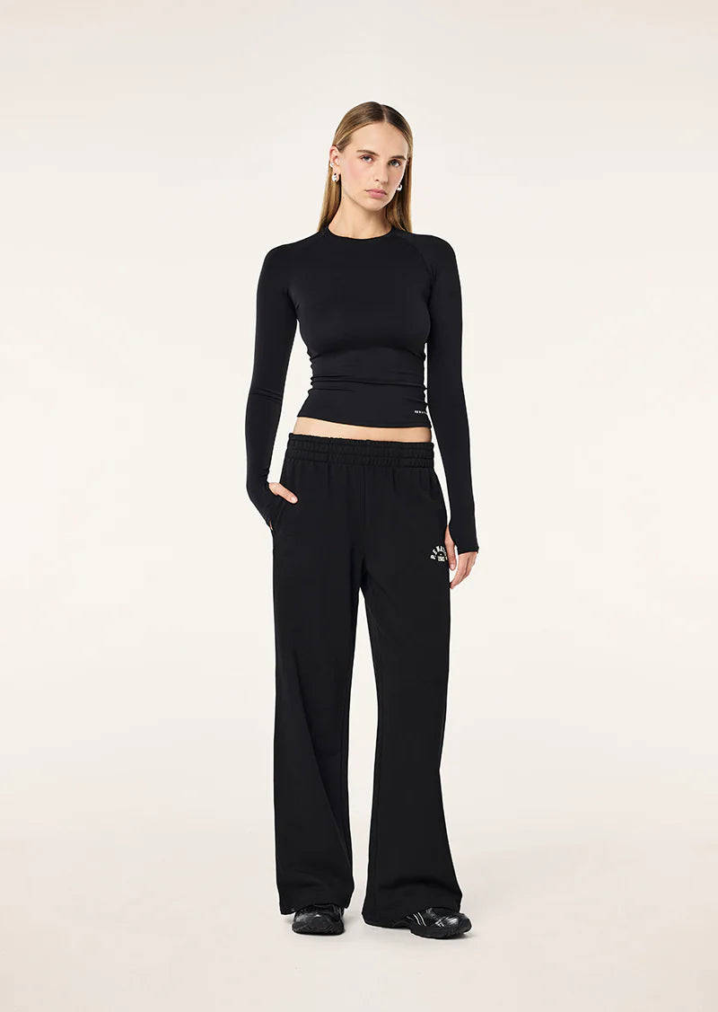 SWERVE TRACKPANT IN BLACK