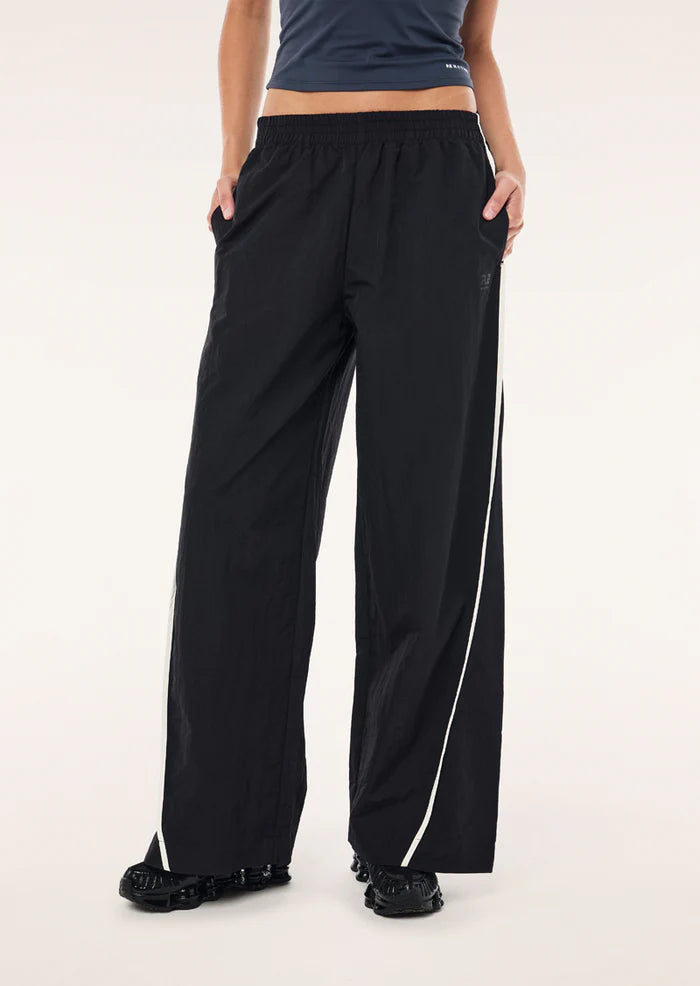 VELOCITY PANT IN BLACK