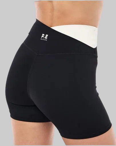 WANDER 5" BLACK/ WHISPER WHITE BIKE SHORT