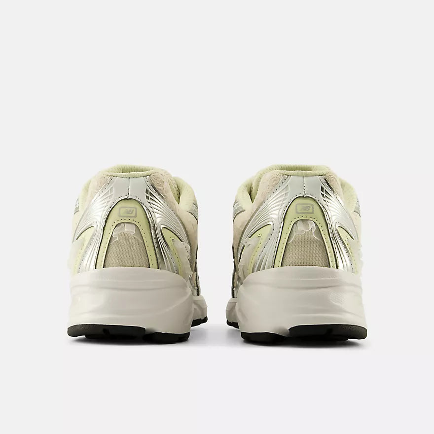 NEW BALANCE 740 MOONBEAM WITH LIGHT SILVER